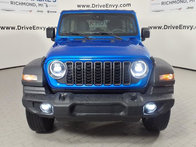 Used 2025 Jeep Wrangler Sport S AWD/4WD image 2