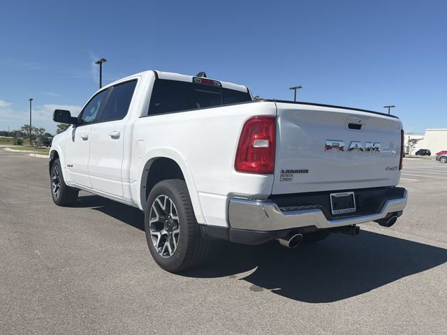 Used 2025 RAM 1500 Laramie AWD/4WD image 3