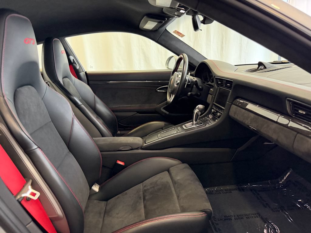 Certified 2015 Porsche 911 GT3 RWD image 16