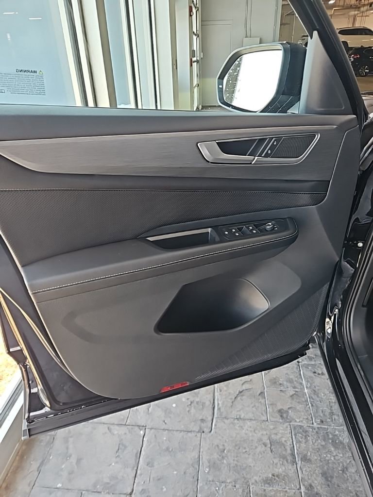 New 2026 Volkswagen Atlas Cross Sport SE image 25