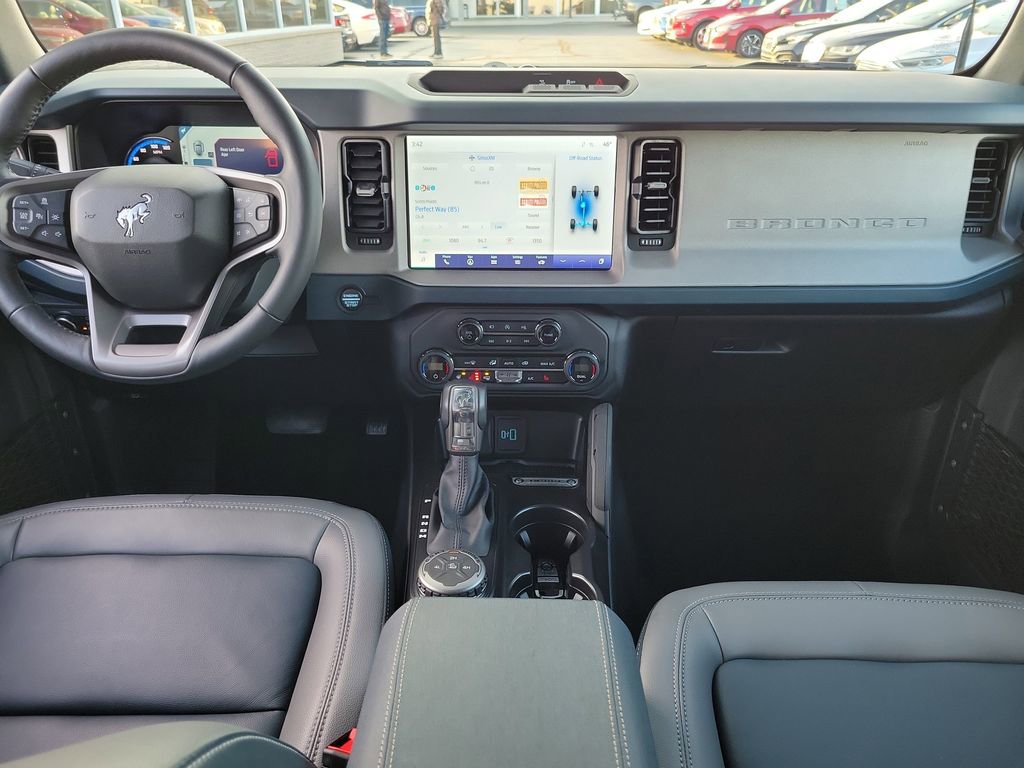 Certified 2024 Ford Bronco Outer Banks image 11
