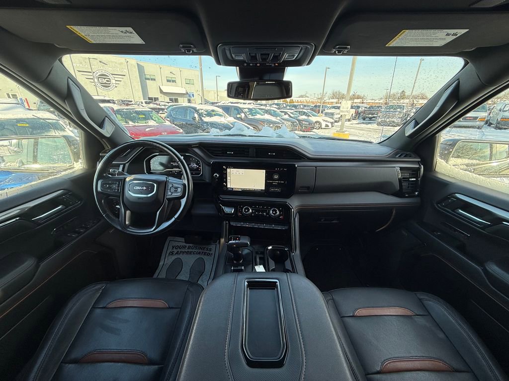 Used 2022 GMC Sierra 1500 AT4 w/ AT4 Preferred Package image 11