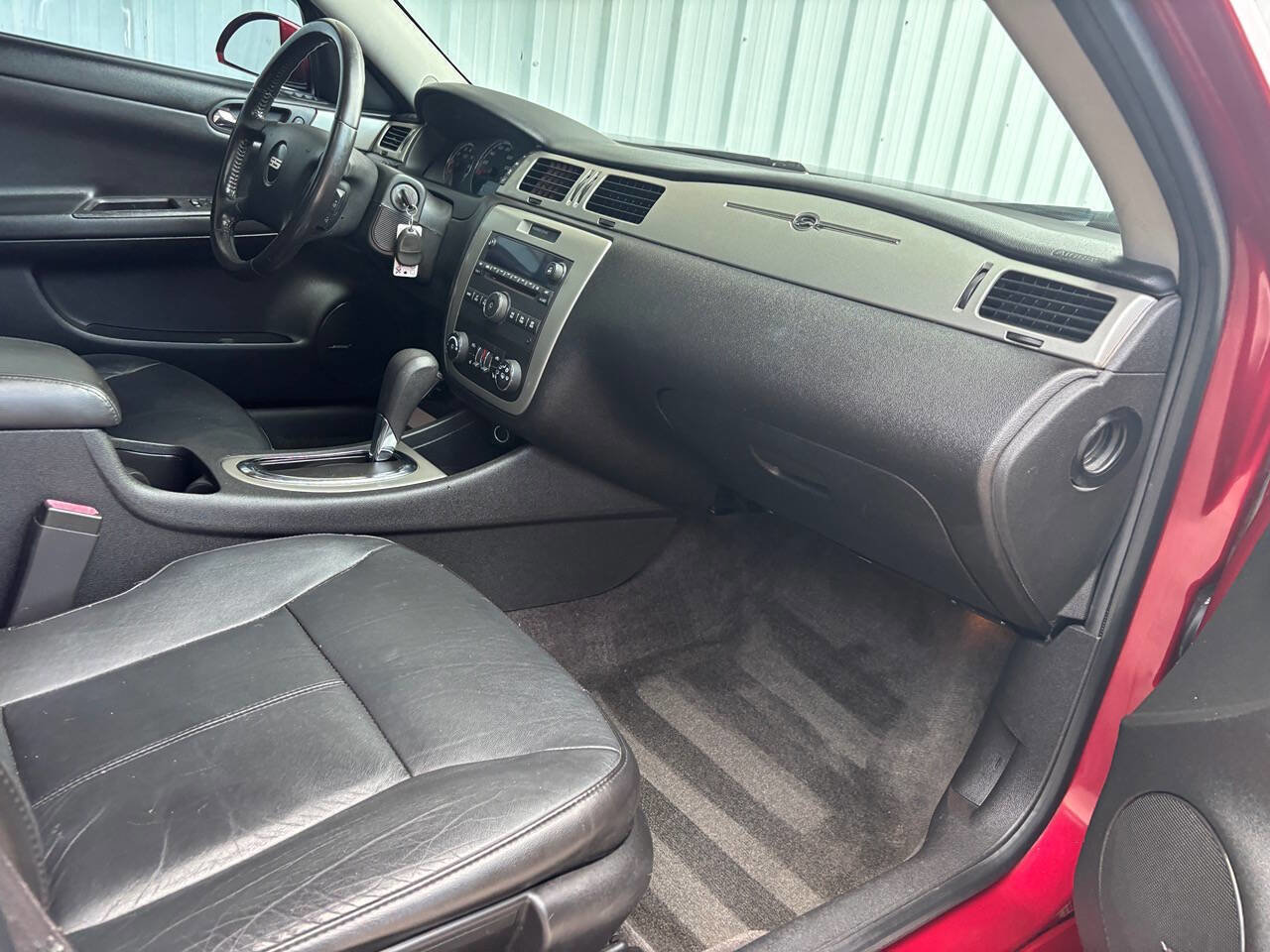 Used 2009 Chevrolet Impala SS w/ Convenience Package image 12