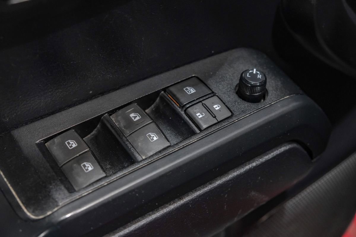 Used 2021 Toyota Tacoma SR image 38