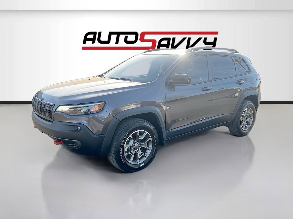 Used 2022 Jeep Cherokee Trailhawk image 3