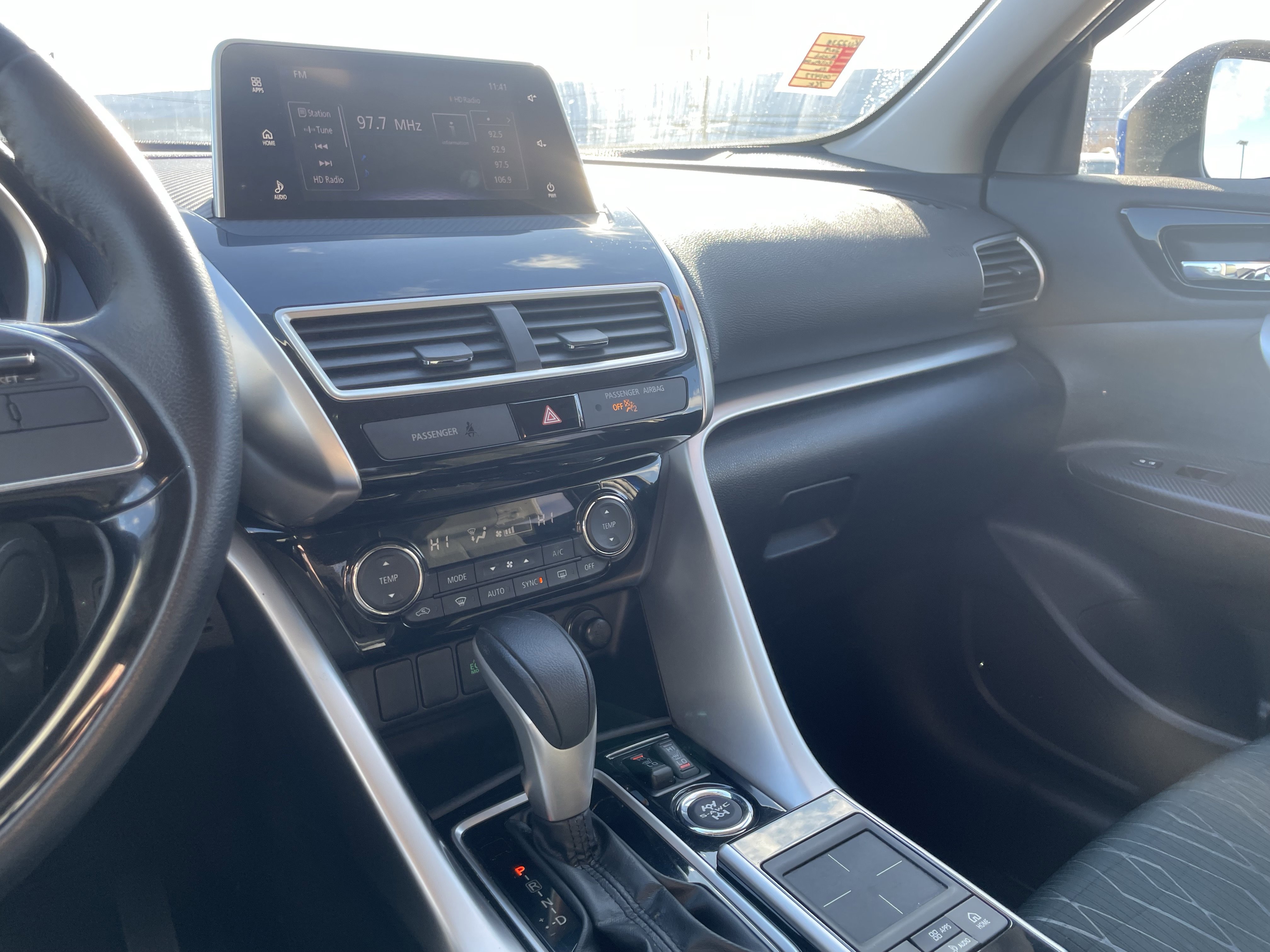 Used 2019 Mitsubishi Eclipse Cross SE image 22