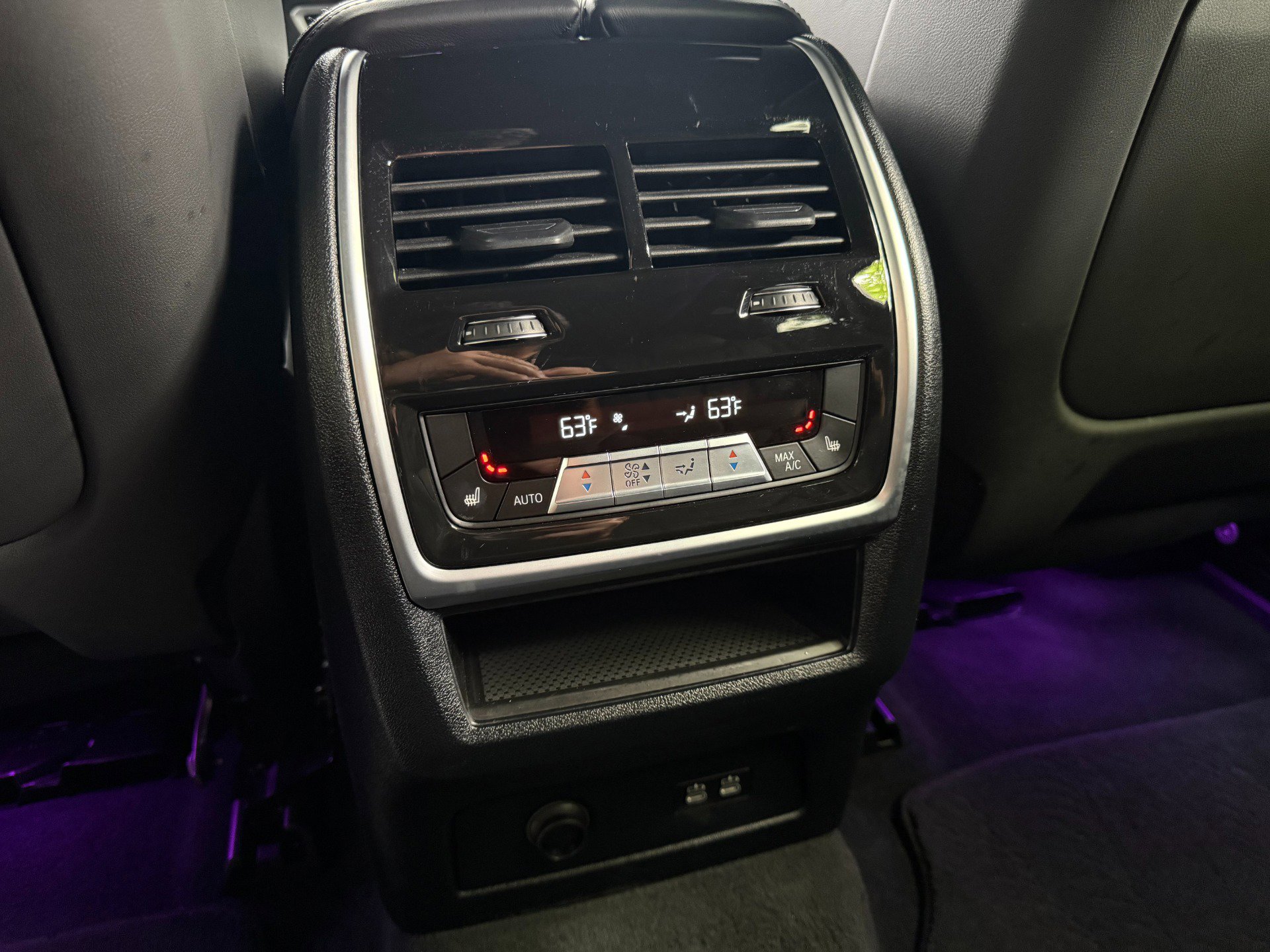 Used 2023 BMW XM image 30