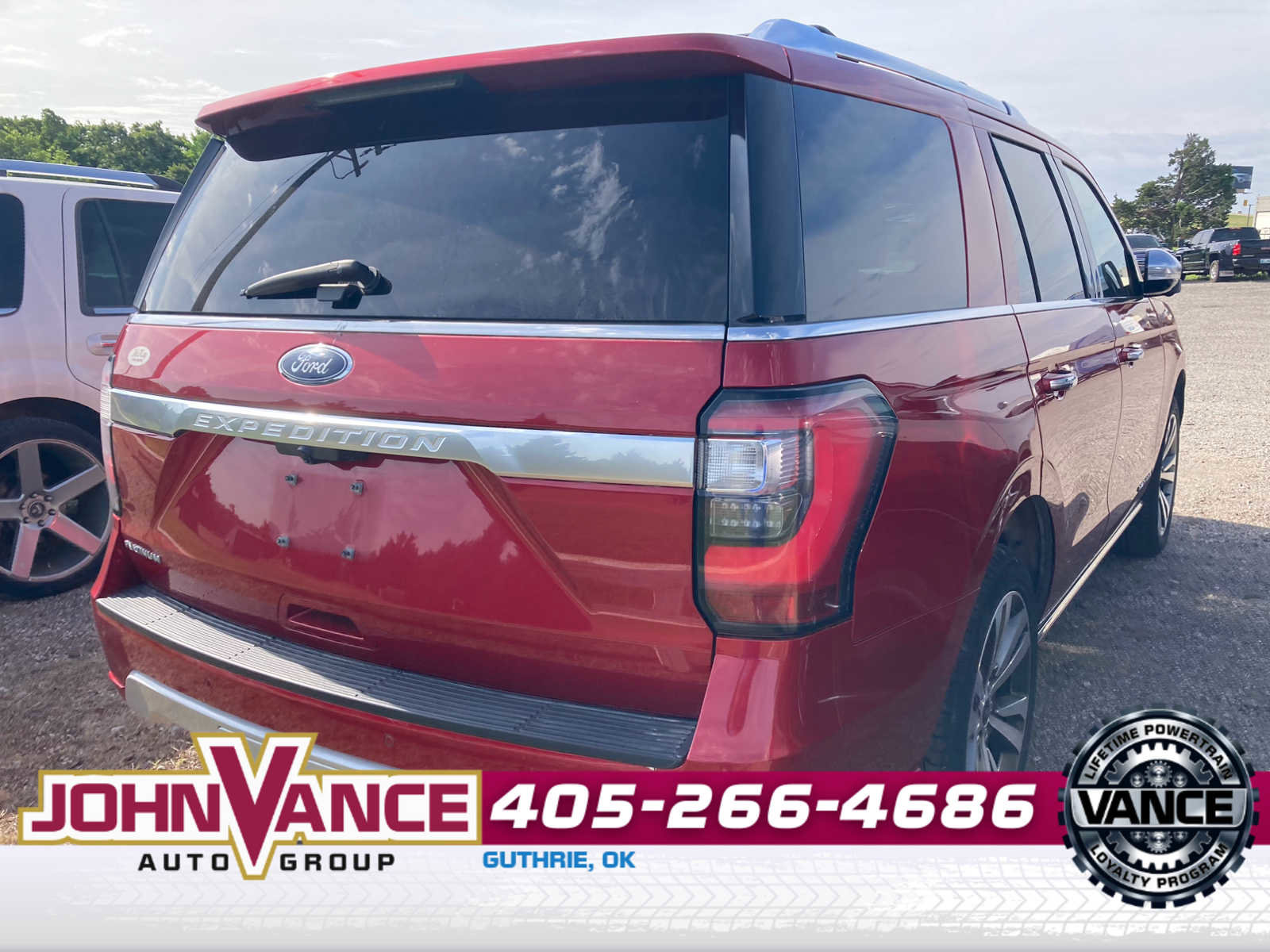 Used 2021 Ford Expedition Platinum AWD/4WD image 7