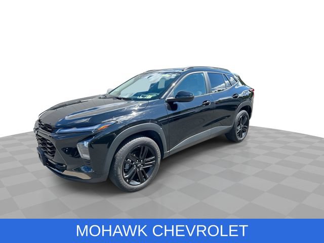 Used 2025 Chevrolet Trax ACTIV w/ Driver Confidence Package FWD image 4
