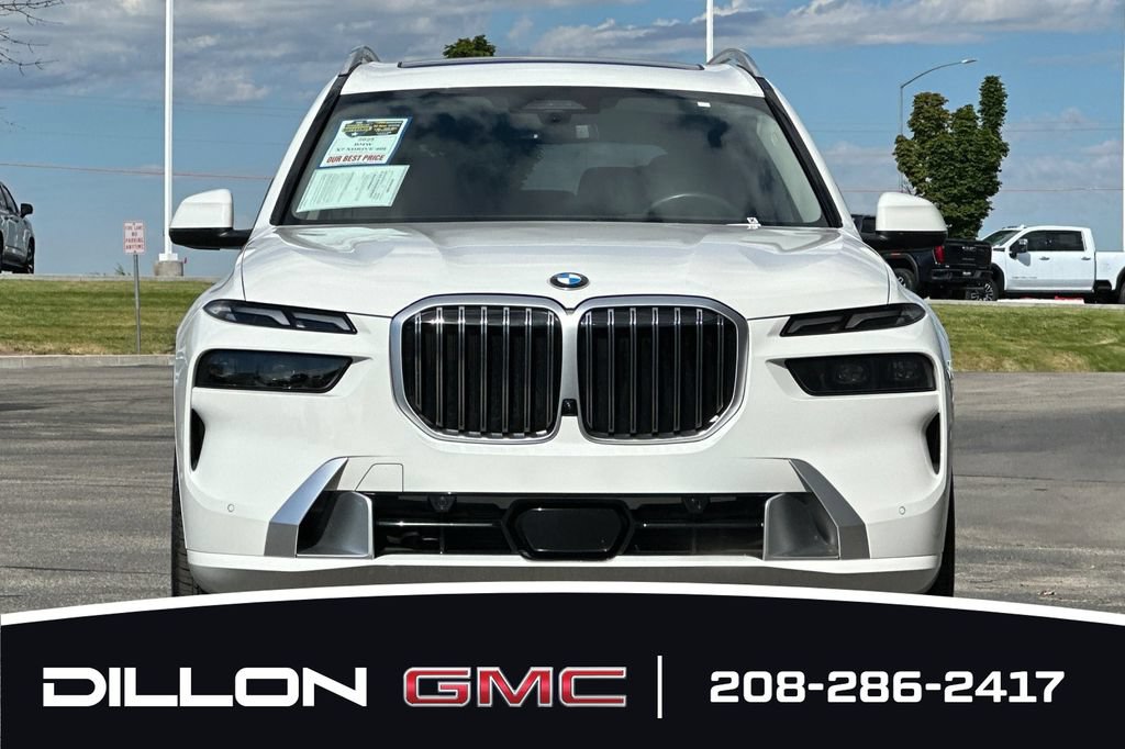 Used 2025 BMW X7 xDrive40i AWD/4WD image 9