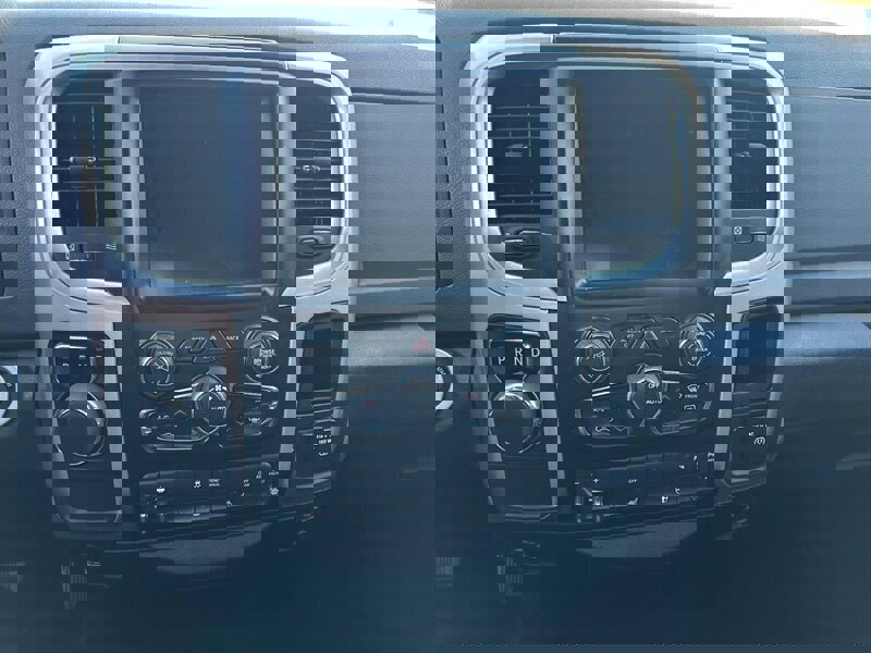 Used 2016 RAM 1500 Big Horn image 27