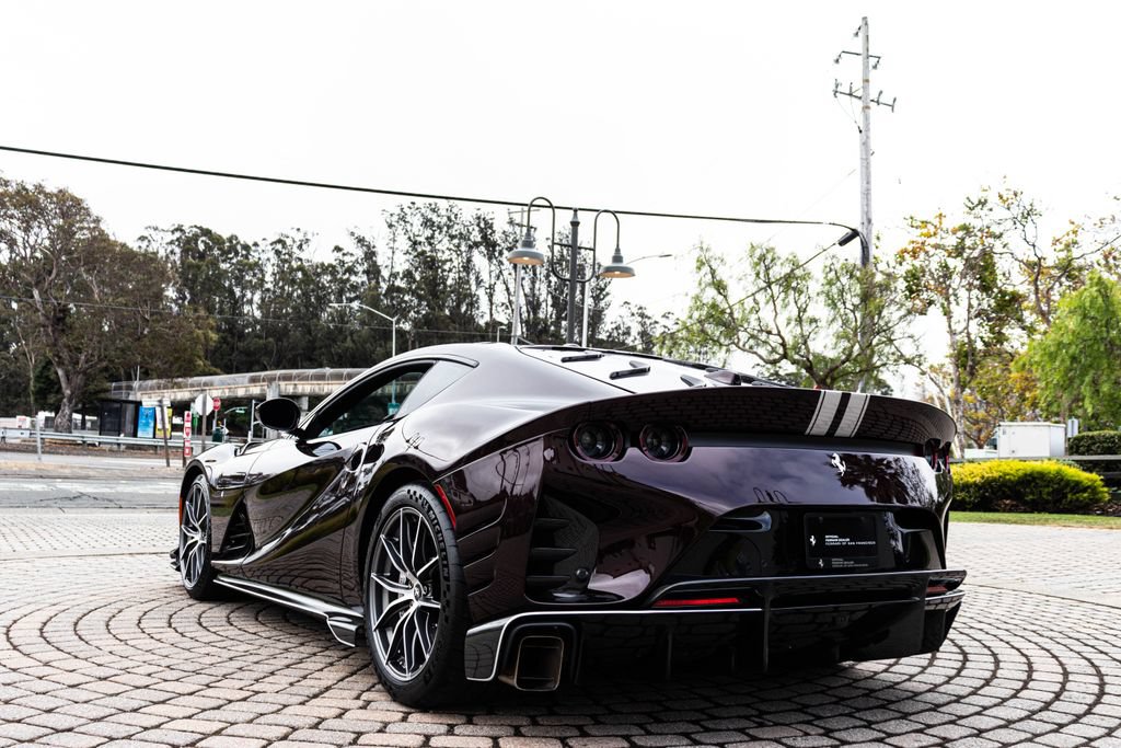 Certified 2023 Ferrari 812 Competizione RWD image 27