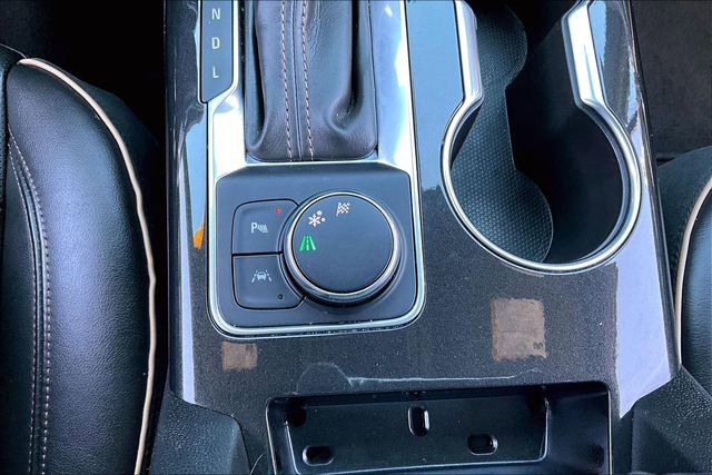 Used 2020 Chevrolet Blazer Premier w/ Driver Confidence II Package image 24