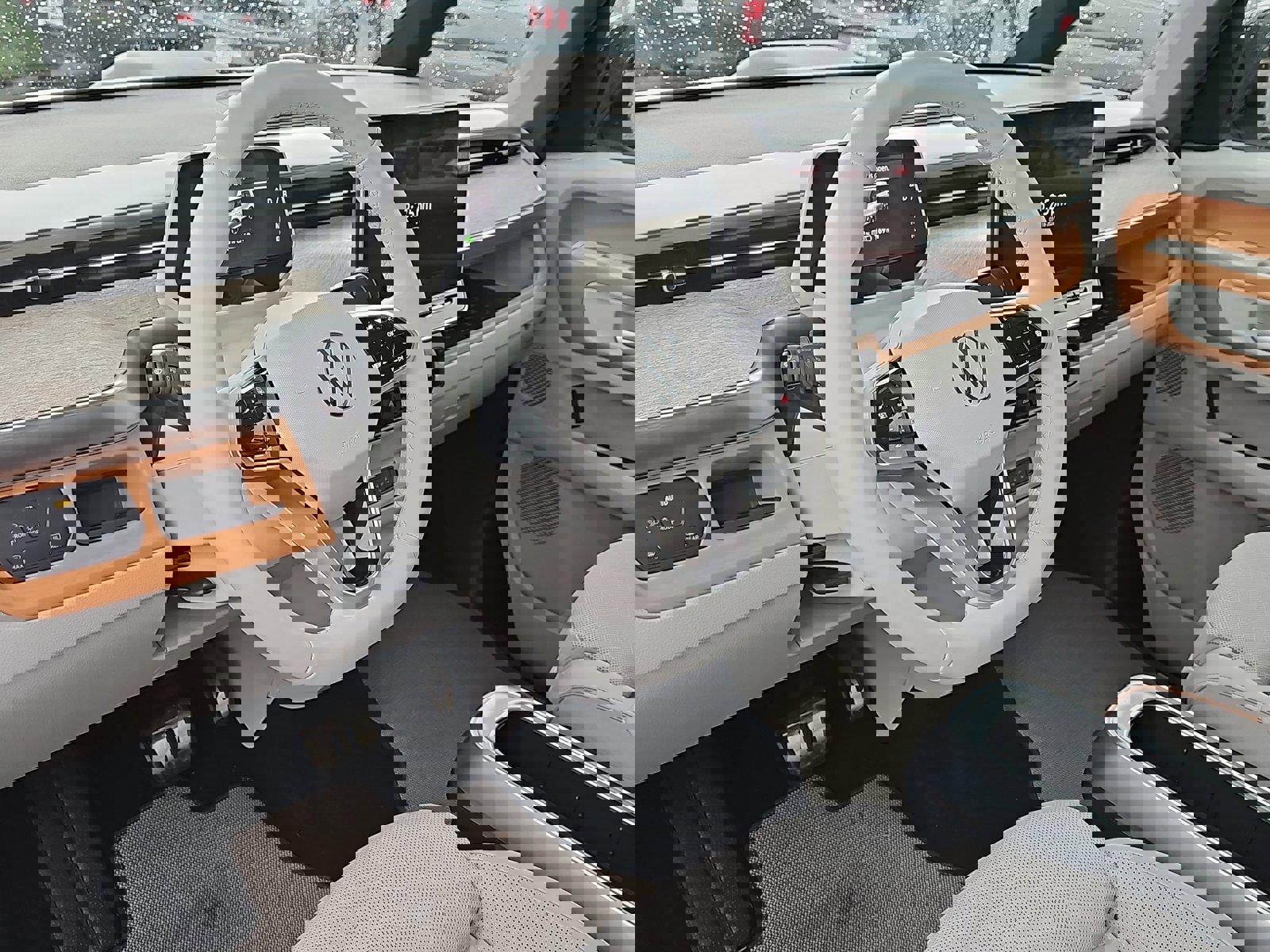 Used 2025 Volkswagen ID. Buzz 1st Edition image 16