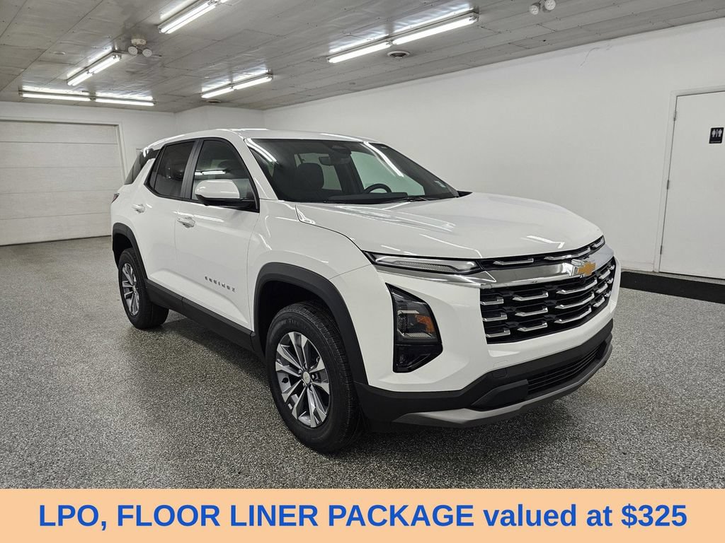 Used 2026 Chevrolet Equinox LT w/ Safety and Technology Package FWD image 3