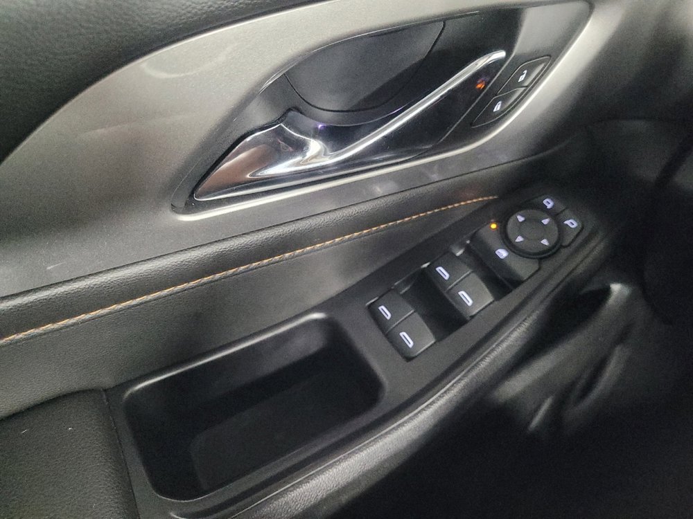 Used 2019 Chevrolet Traverse LS image 27