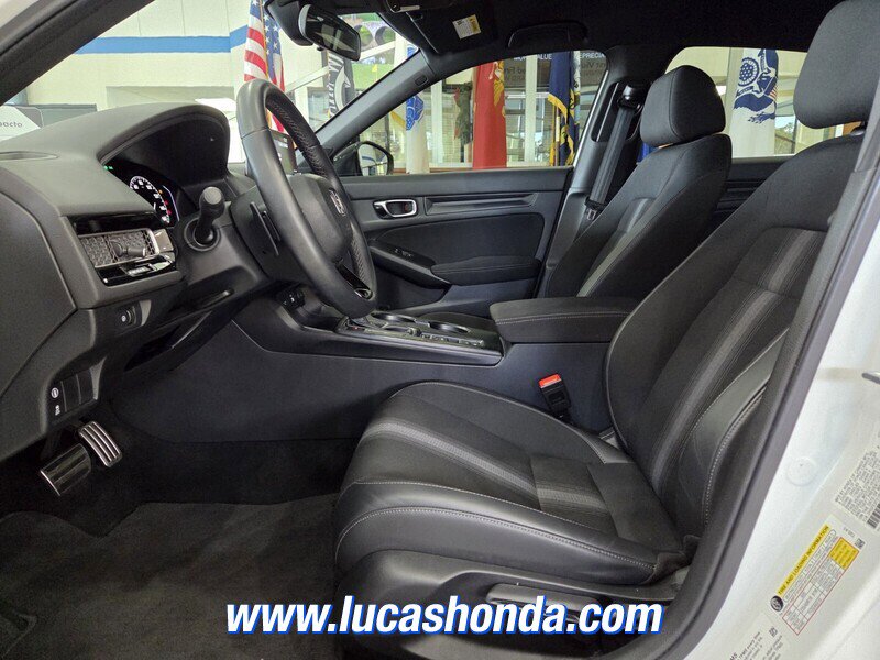 Used 2023 Honda Civic Sport image 7
