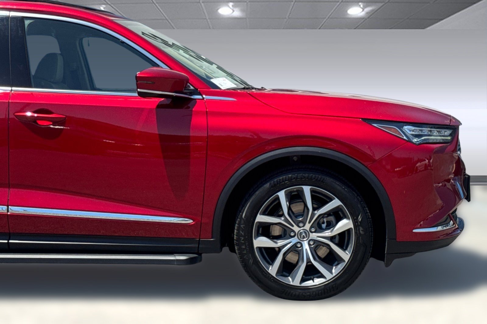 Used 2023 Acura MDX SH-AWD w/ Technology Package image 35