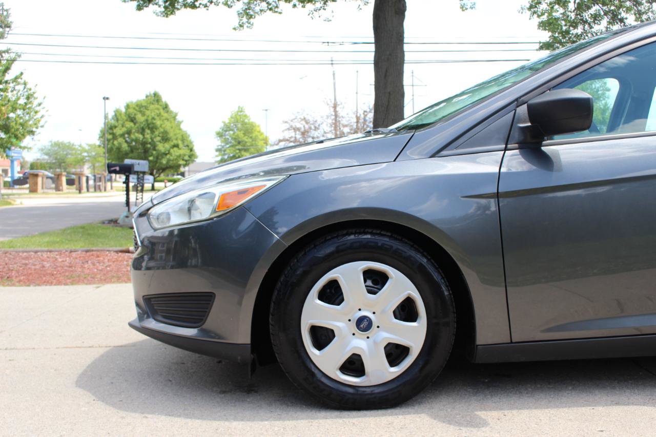 Used 2016 Ford Focus S FWD image 41