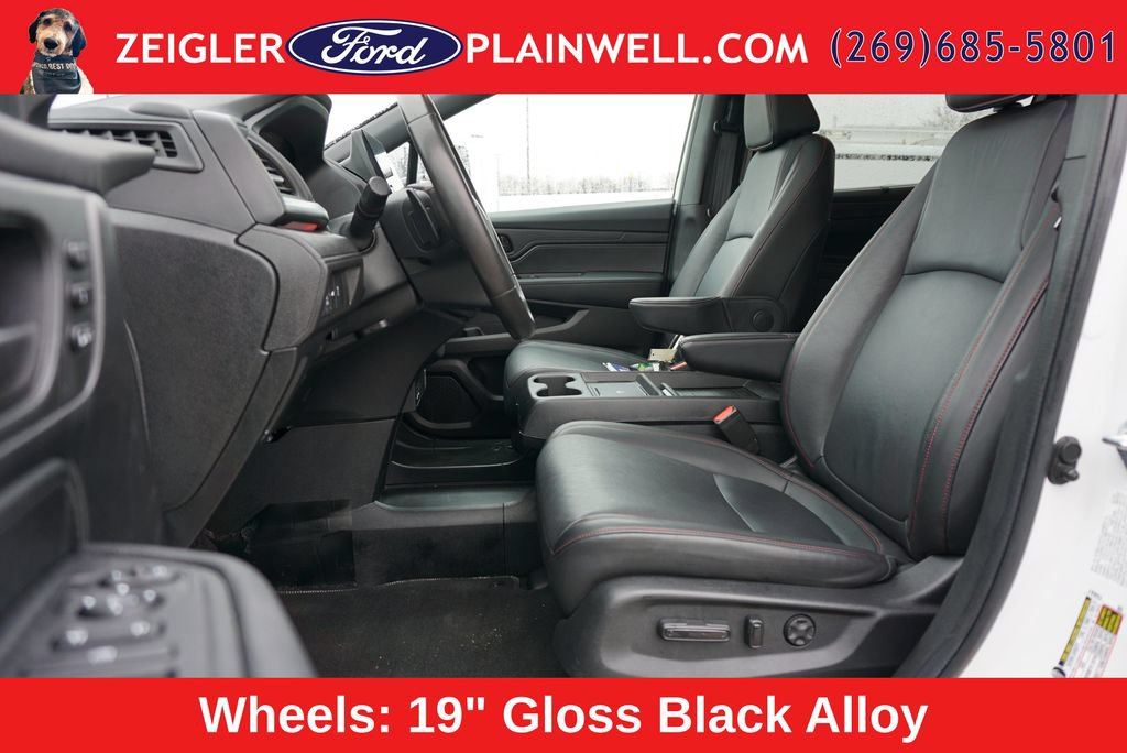 Used 2025 Honda Odyssey Sport-L image 19