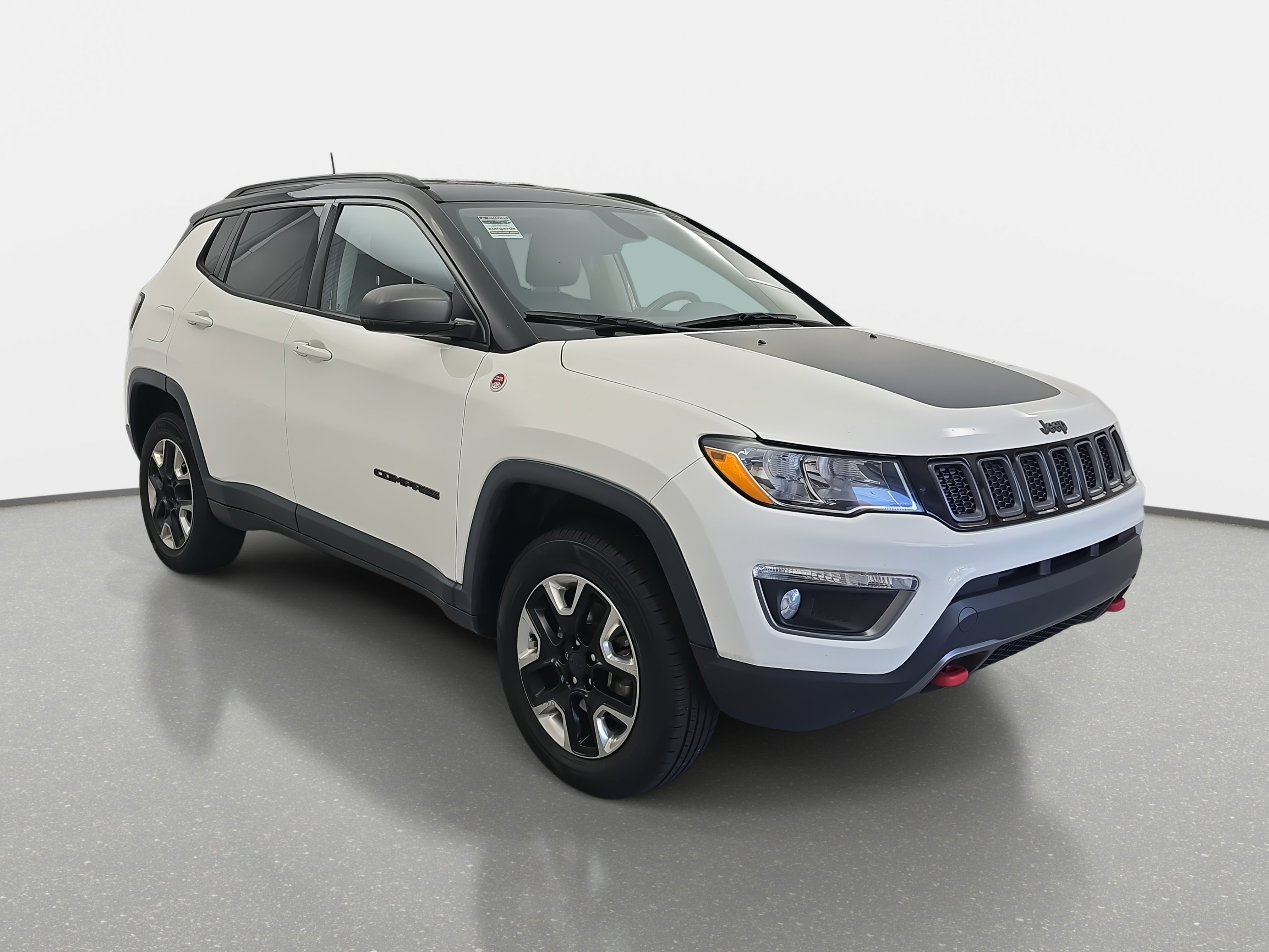 Used 2018 Jeep Compass Trailhawk w/ Cold Weather Group image 3