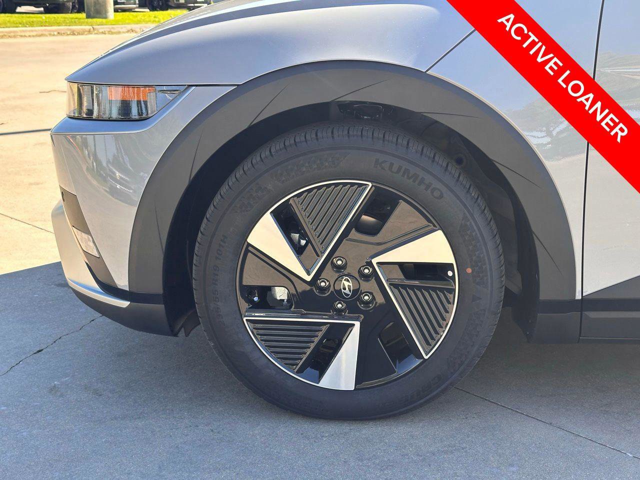 New 2026 Hyundai Ioniq 5 SEL image 9