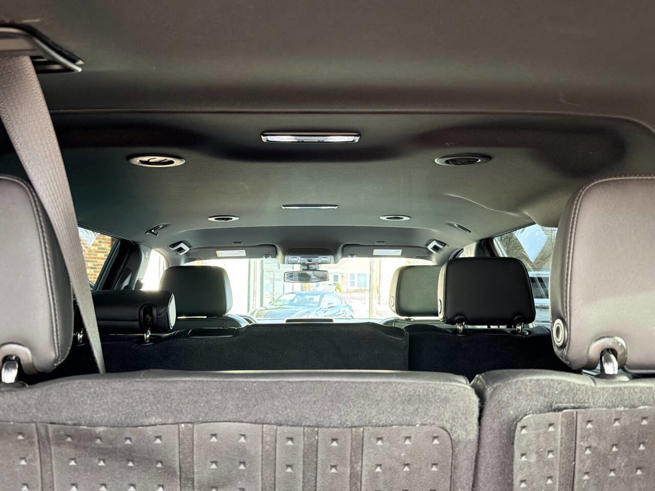 Used 2022 Chevrolet Suburban LT image 53