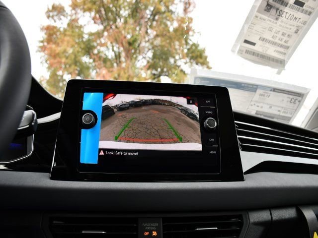 New 2026 Volkswagen Jetta SE FWD image 18