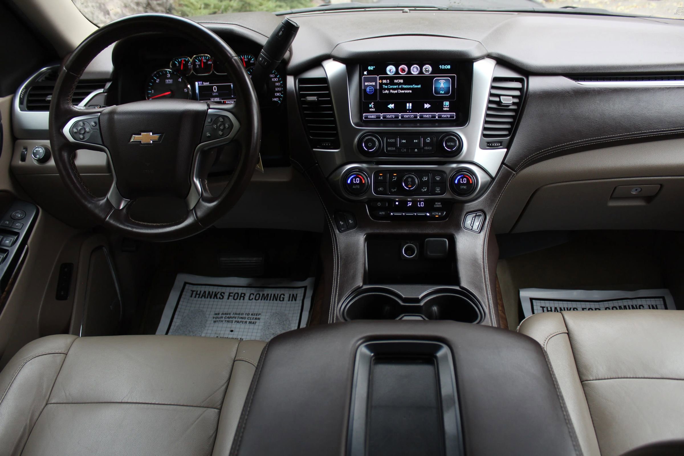 Used 2015 Chevrolet Suburban LT image 20