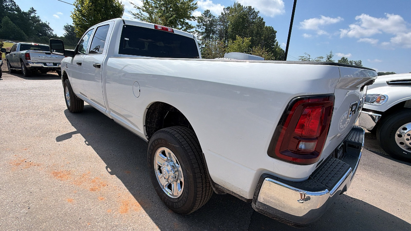 New 2027 RAM 3500 Tradesman w/ Chrome Appearance Group A AWD/4WD image 10
