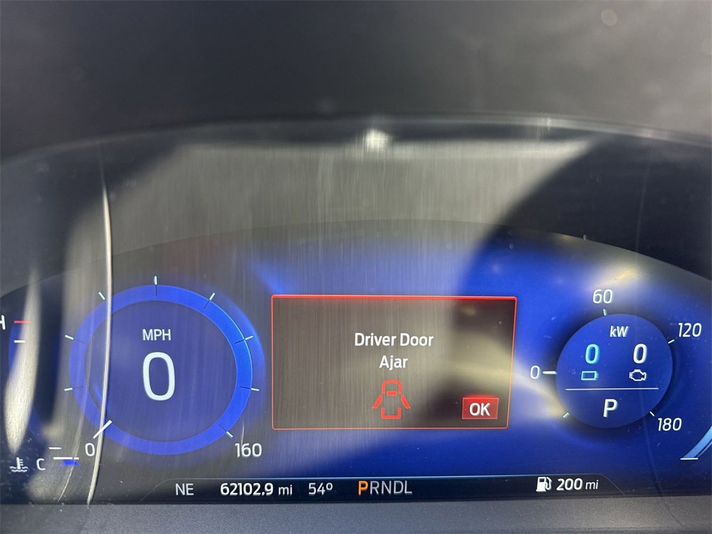 Used 2020 Ford Escape SE Sport image 15