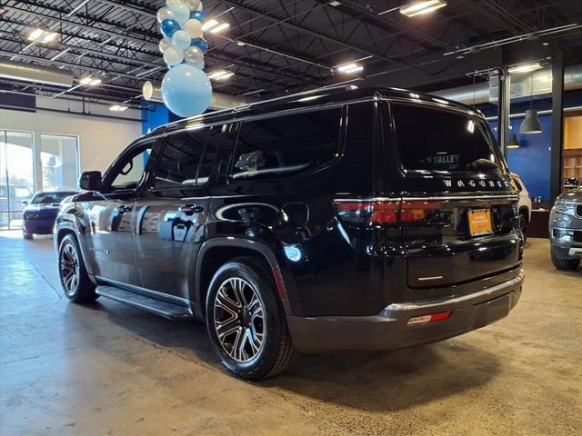 Used 2022 Jeep Wagoneer Series III w/ Flexible Seating Group AWD/4WD image 7