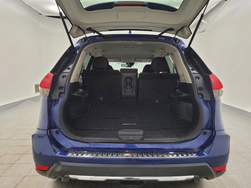 Used 2019 Nissan Rogue S w/ Special Edition Package image 29
