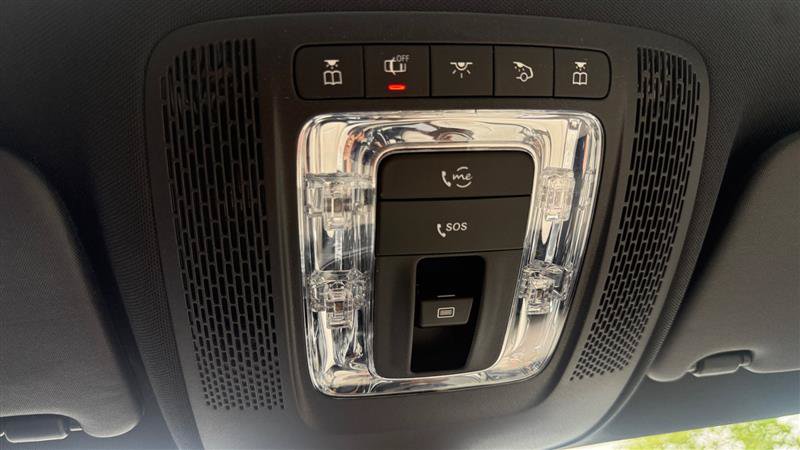 Used 2022 Mercedes-Benz A 220 image 36