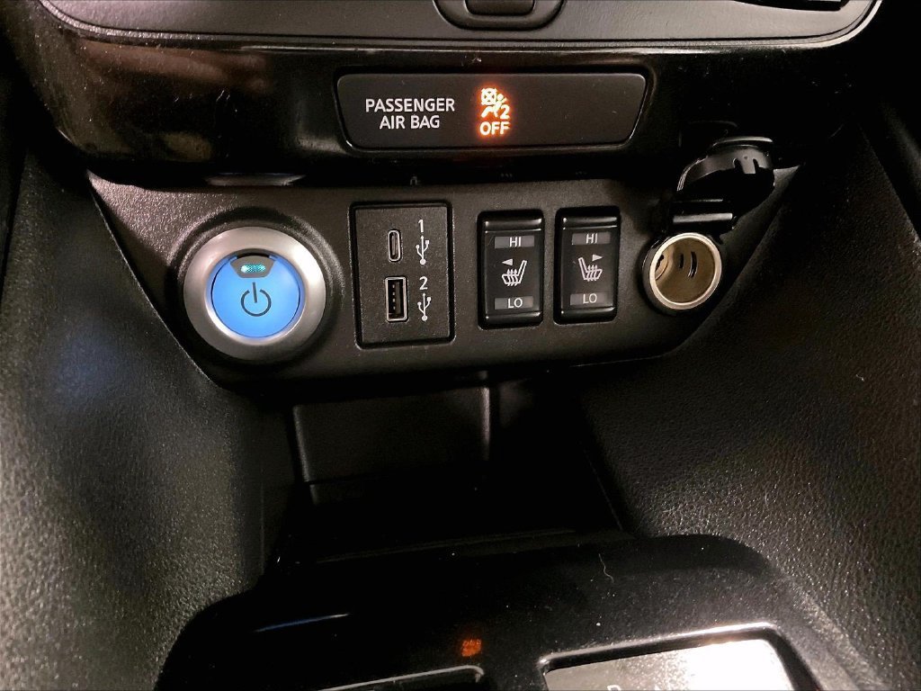 Certified 2025 Nissan Leaf SV Plus FWD image 26