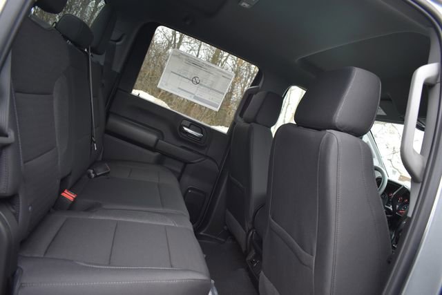 New 2026 Chevrolet Silverado 2500 Custom w/ Custom Value Package image 16