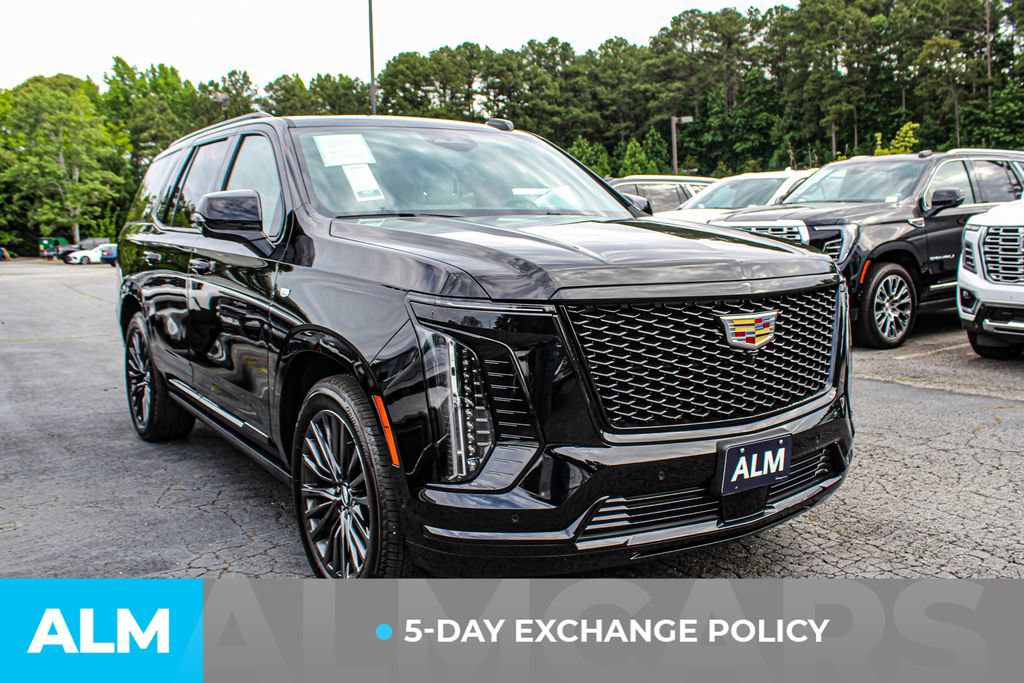 Used 2026 Cadillac Escalade Platinum Sport w/ LPO, Floor Liner Package AWD/4WD image 4