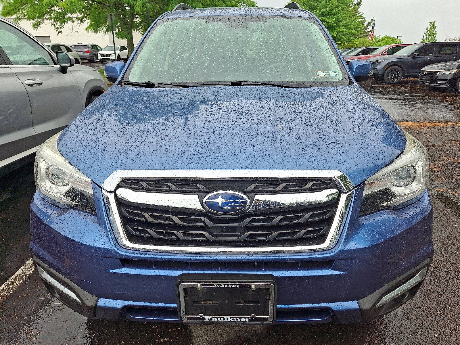 Used 2017 Subaru Forester 2.5i Touring AWD/4WD image 2