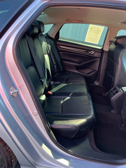 Used 2018 Honda Accord Touring image 35