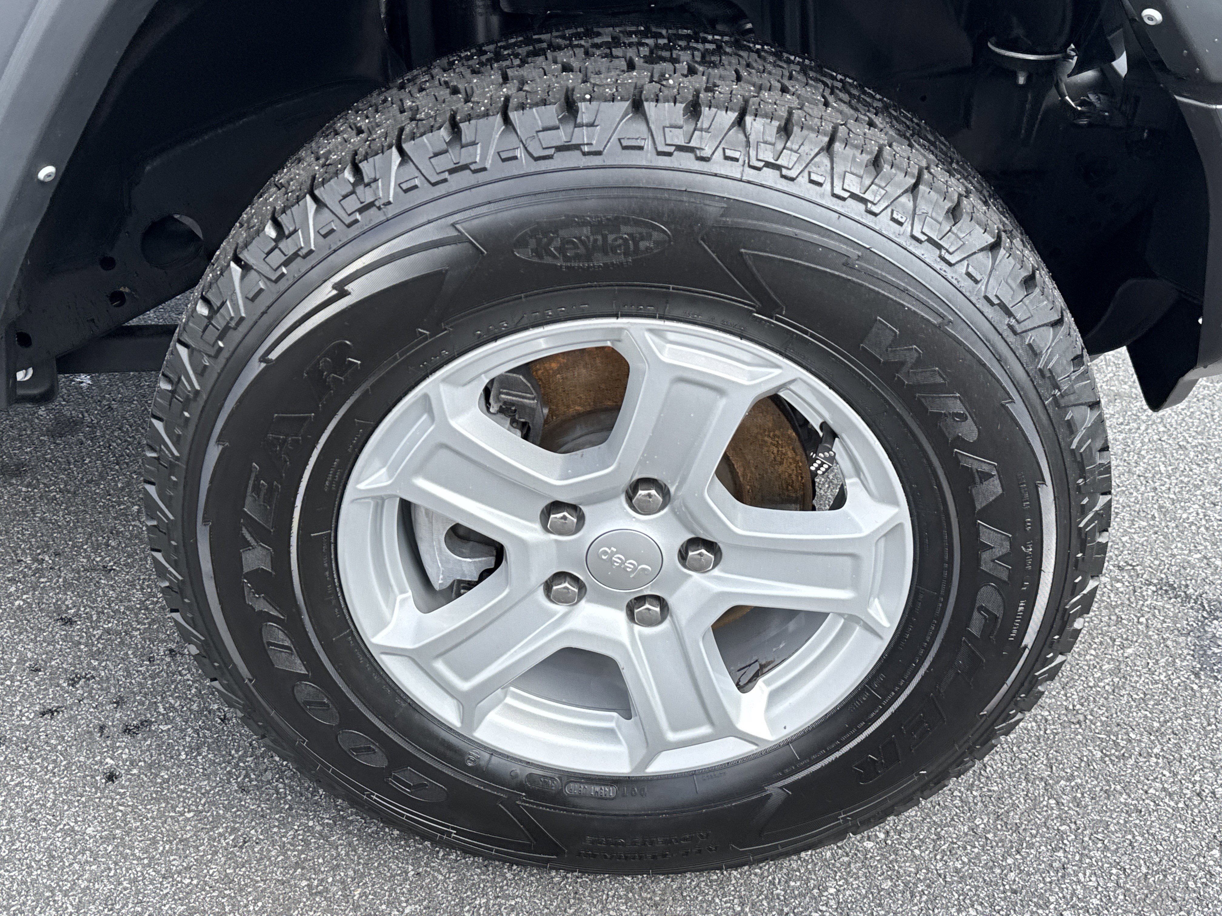 Used 2022 Jeep Wrangler Sport S image 14