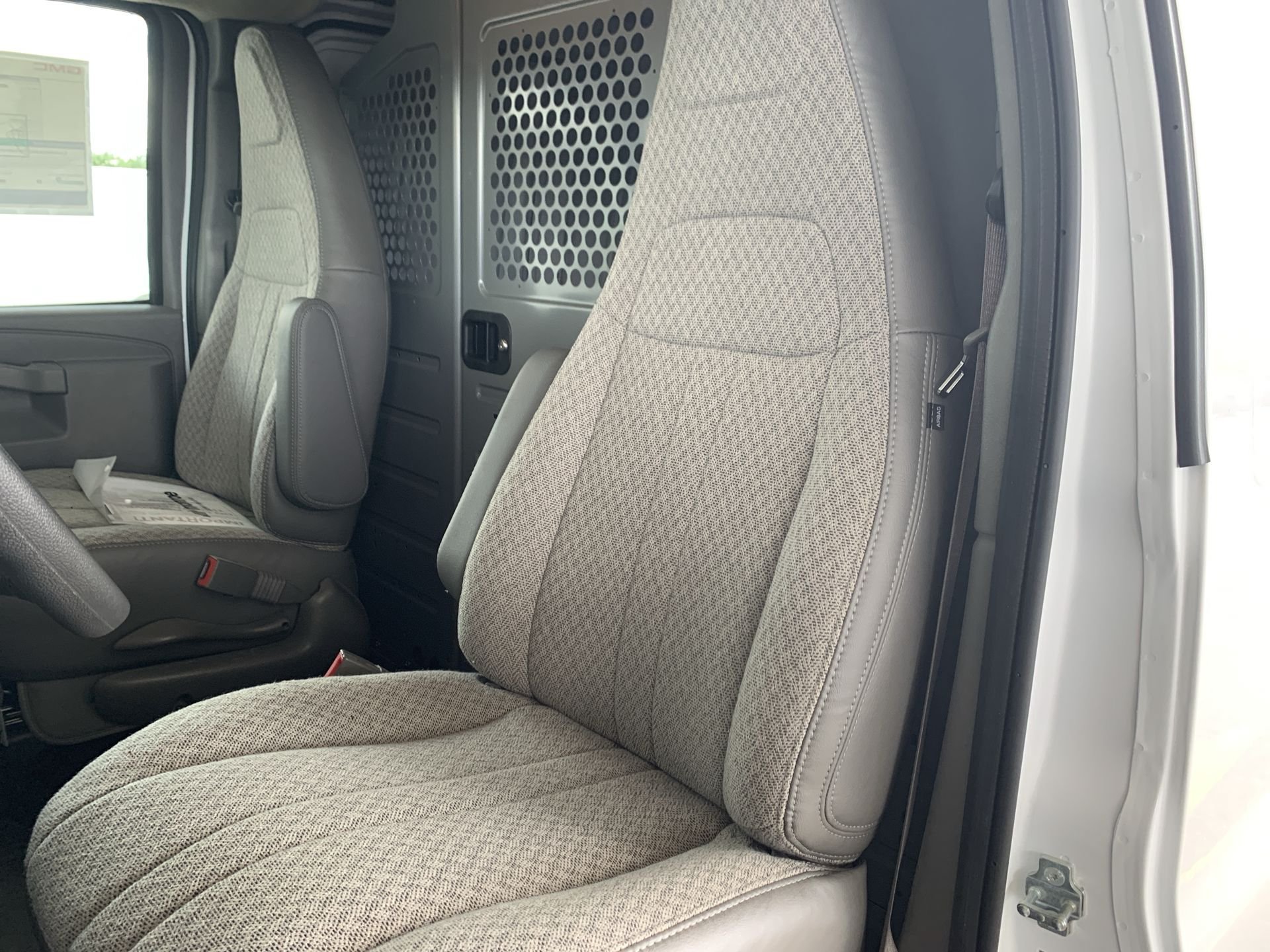 New 2025 GMC Savana 2500 w/ Driver Convenience Package RWD image 36