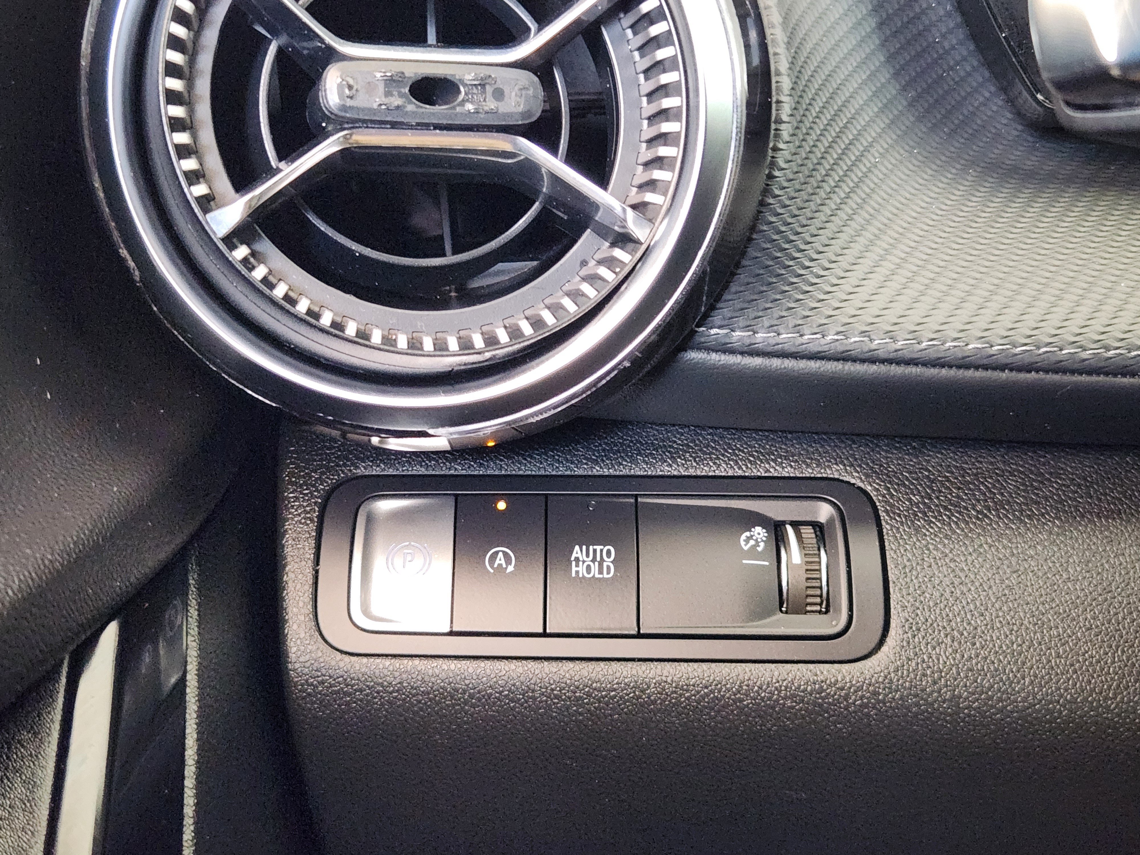 Used 2025 Chevrolet Equinox LT w/ Convenience Package II FWD image 22