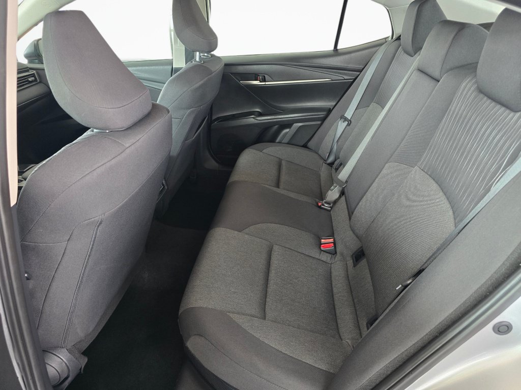 Used 2025 Toyota Camry LE FWD image 37