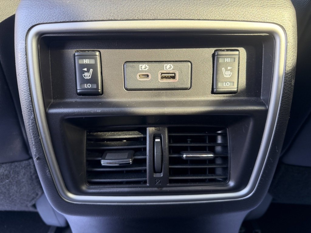 Used 2020 Nissan Murano SL image 16