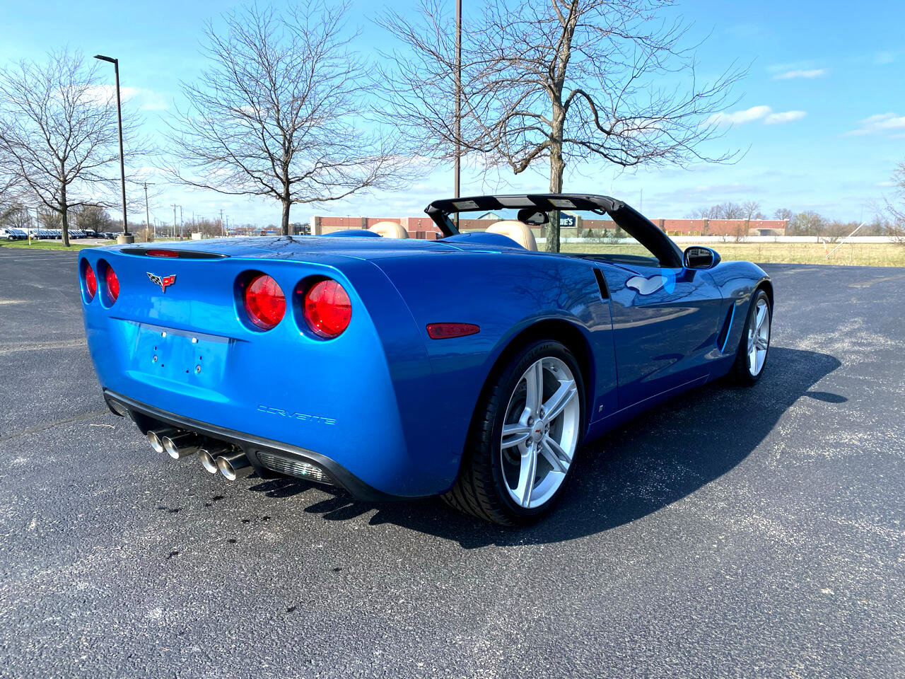 Used 2009 Chevrolet Corvette Convertible w/ Preferred Equipment Group image 9