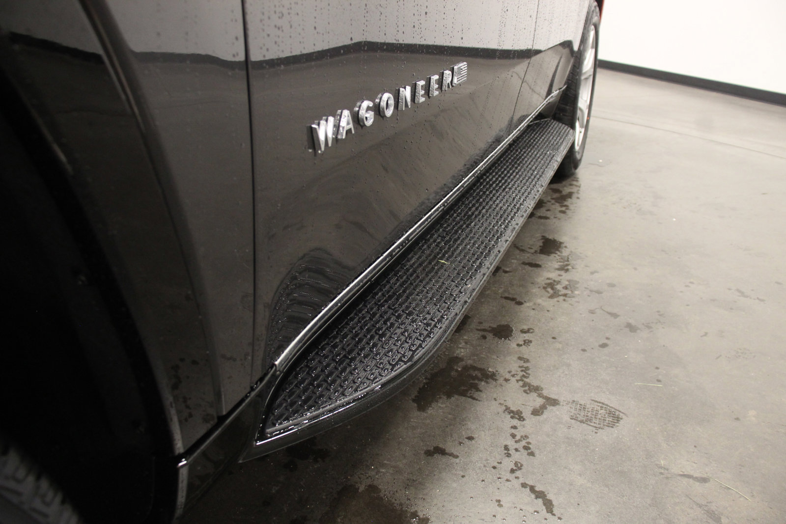 New 2022 Jeep Wagoneer Series II image 30