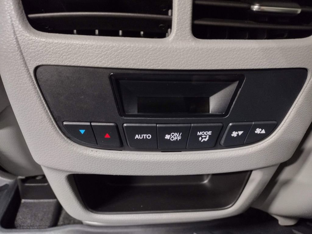 Used 2016 Acura MDX SH-AWD w/ Technology Package image 41