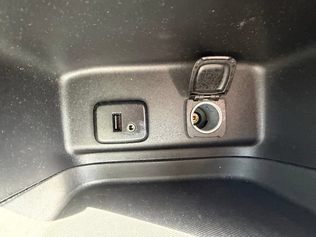 Used 2018 Chevrolet Equinox LT AWD/4WD image 22