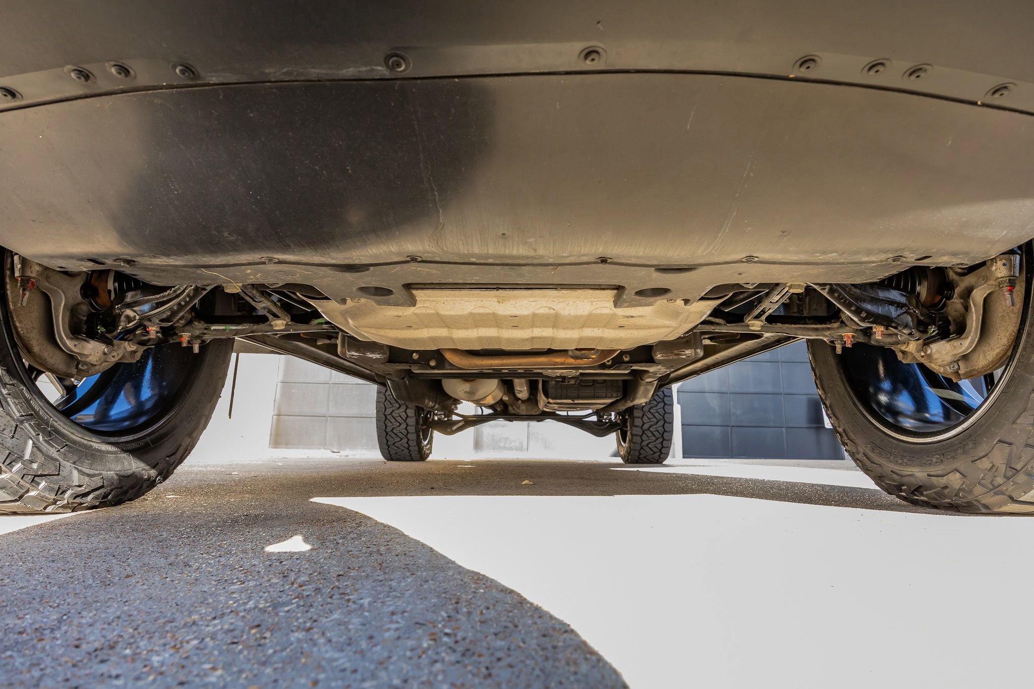 Used 2023 Chevrolet Suburban RST w/ Sport Performance Package image 14