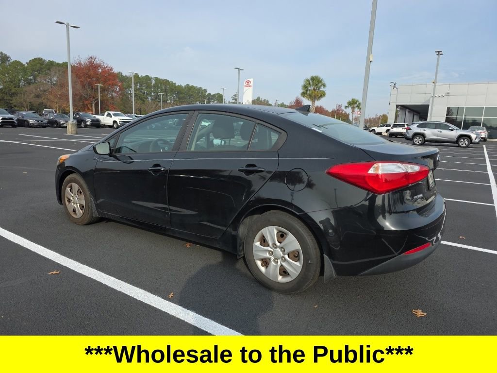 Used 2016 Kia Forte LX image 4